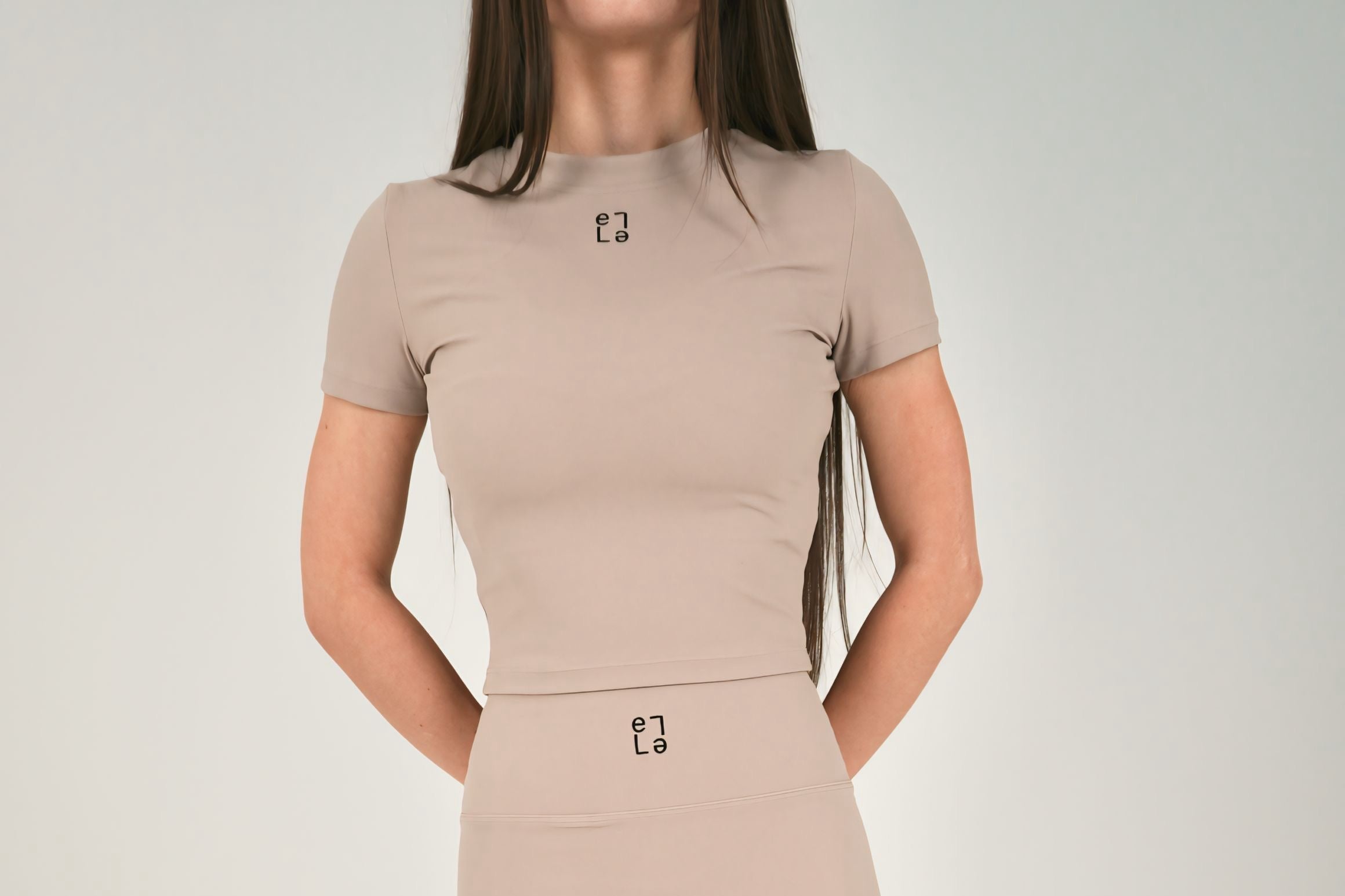 T-shirt Abstract Beige