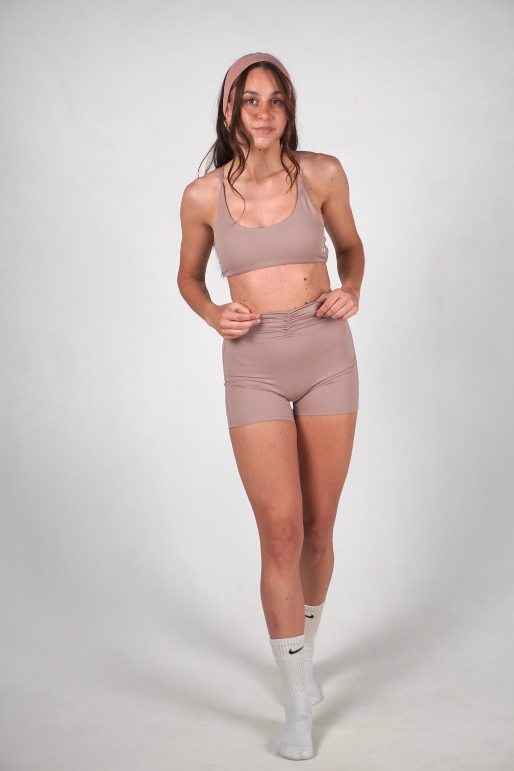 Aura Active Cross Top – Nude Rose