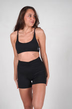 Aura Active Cross Top – Nero